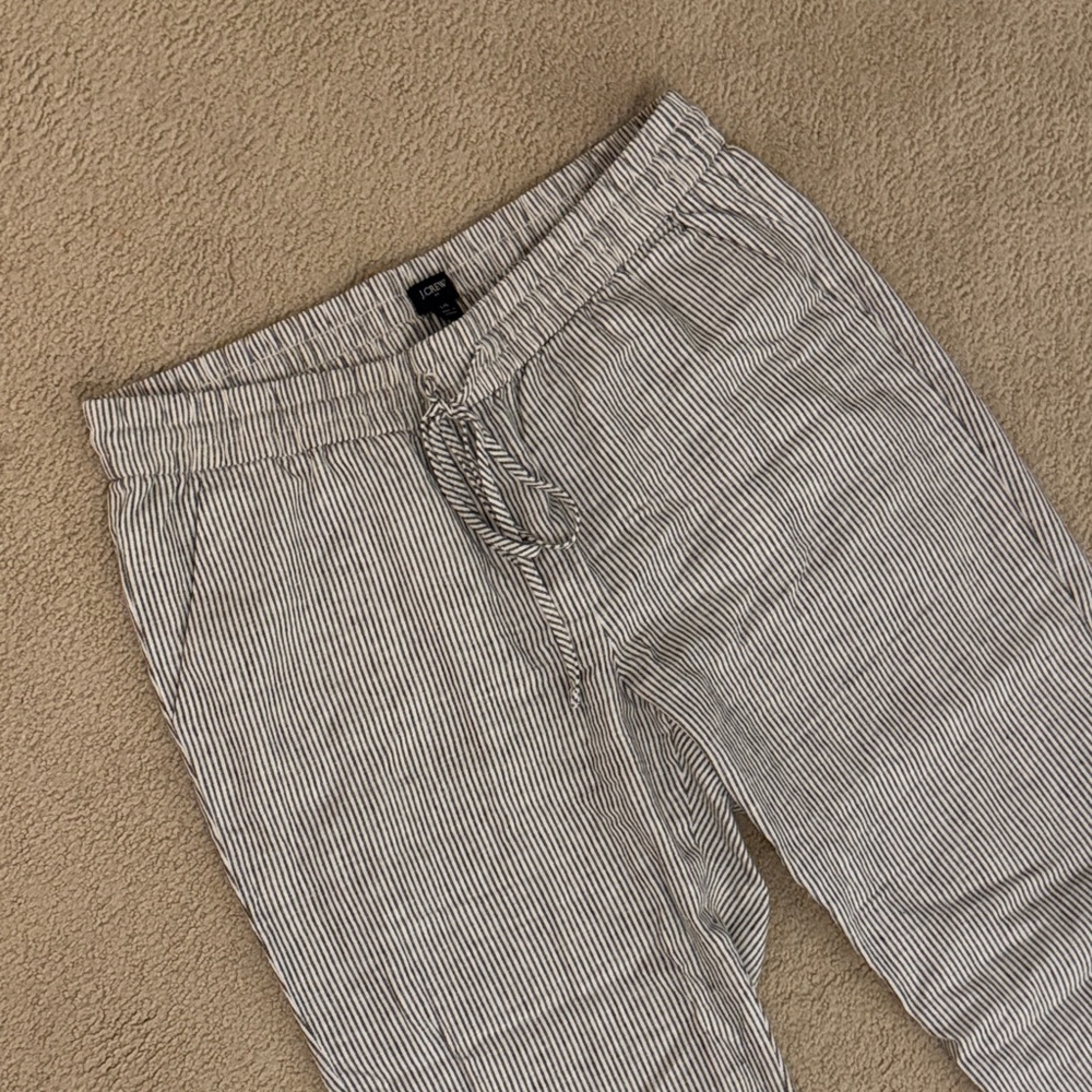 Women’s Cropped Drawstring Linen Blend Striped Pant